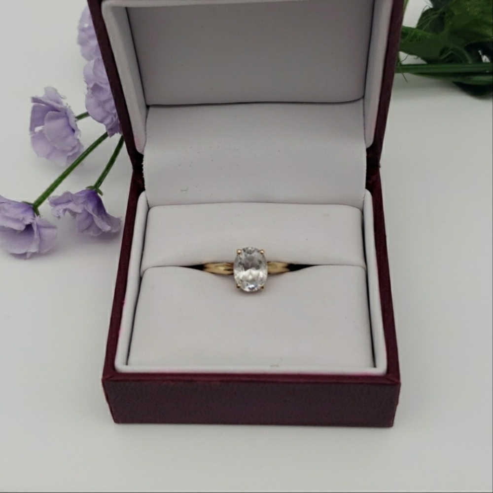 10K Gold Cubic Zirconia ring